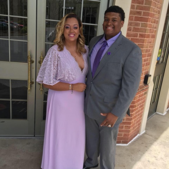 Meet your Posher, Kimberly - Picture 1 of 1